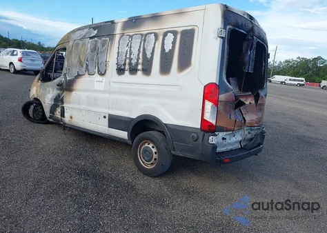2019 Ford Transit z USA, uszkodzony, nr VIN 1FTYR2CM1KKB66361